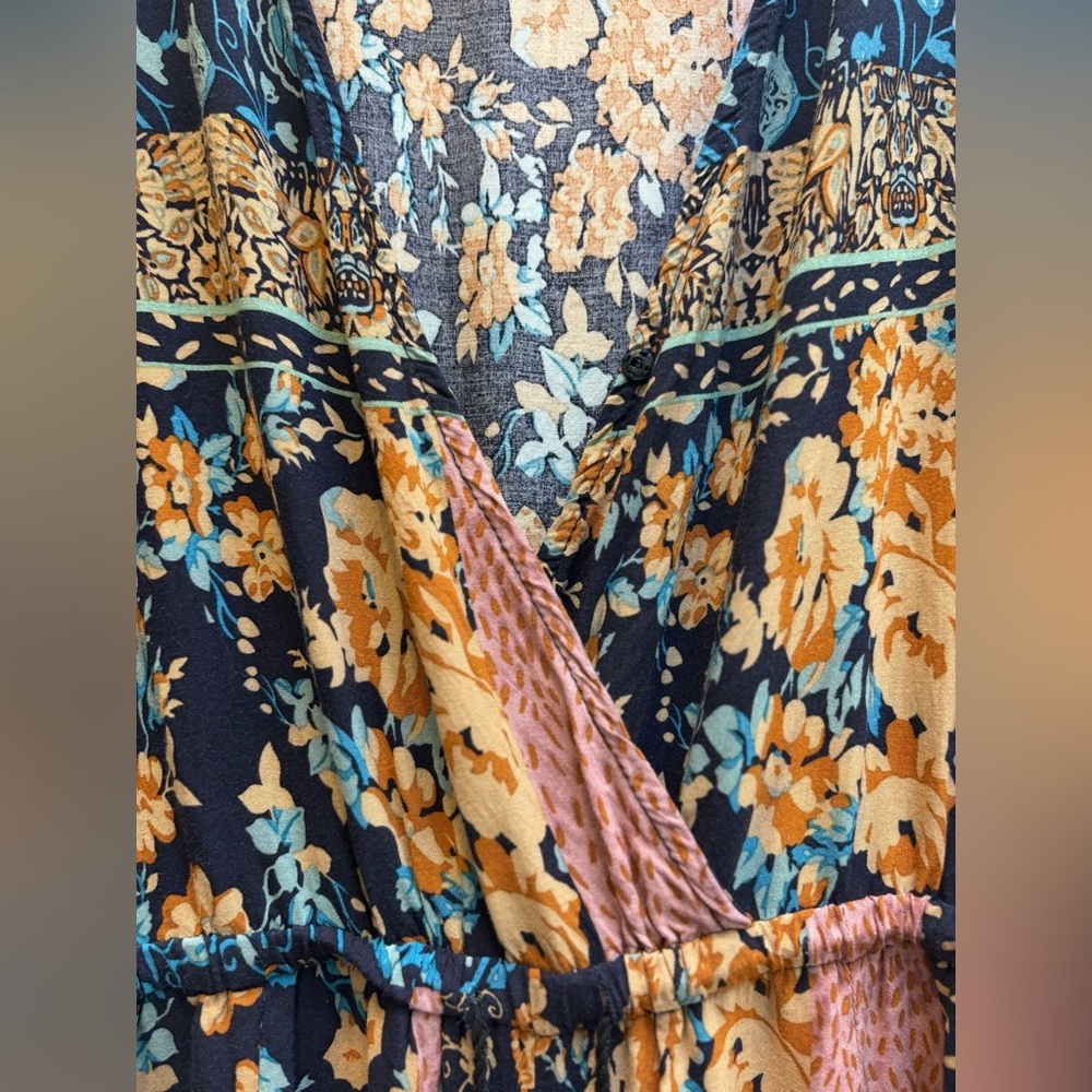 JAASE Floral patterned Long pant and 3/4 sleeve Jumpsuit with v neck and tassels - Picture 7 of 11